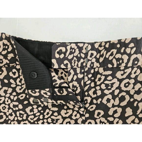 Ann Taylor LOFT Woven Cheetah Patterned Shorts Size 10 Nwot - Picture 2 of 10